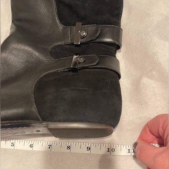 COLE HAAN MARIA SHARAPOVA TALL FLAT ZIPPER BOOTS IN BLACK SIZE 8B - Picture 5 of 8
